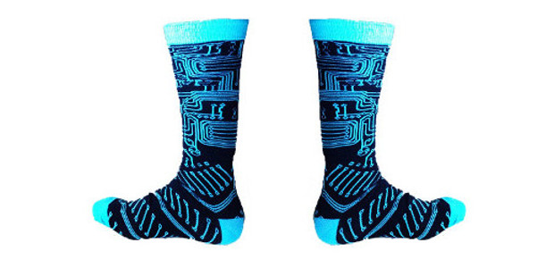 Circuit Socks! Fun Summer Socks for computer nerds! On Etsy […]